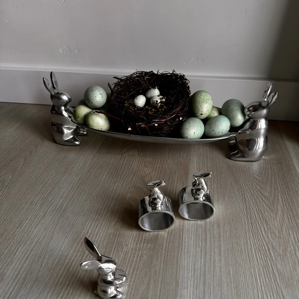 RARE! Crate&Barrel Silver Bunny Napkin Rings and Place Card Holder EASTER 🐣🌸🐇